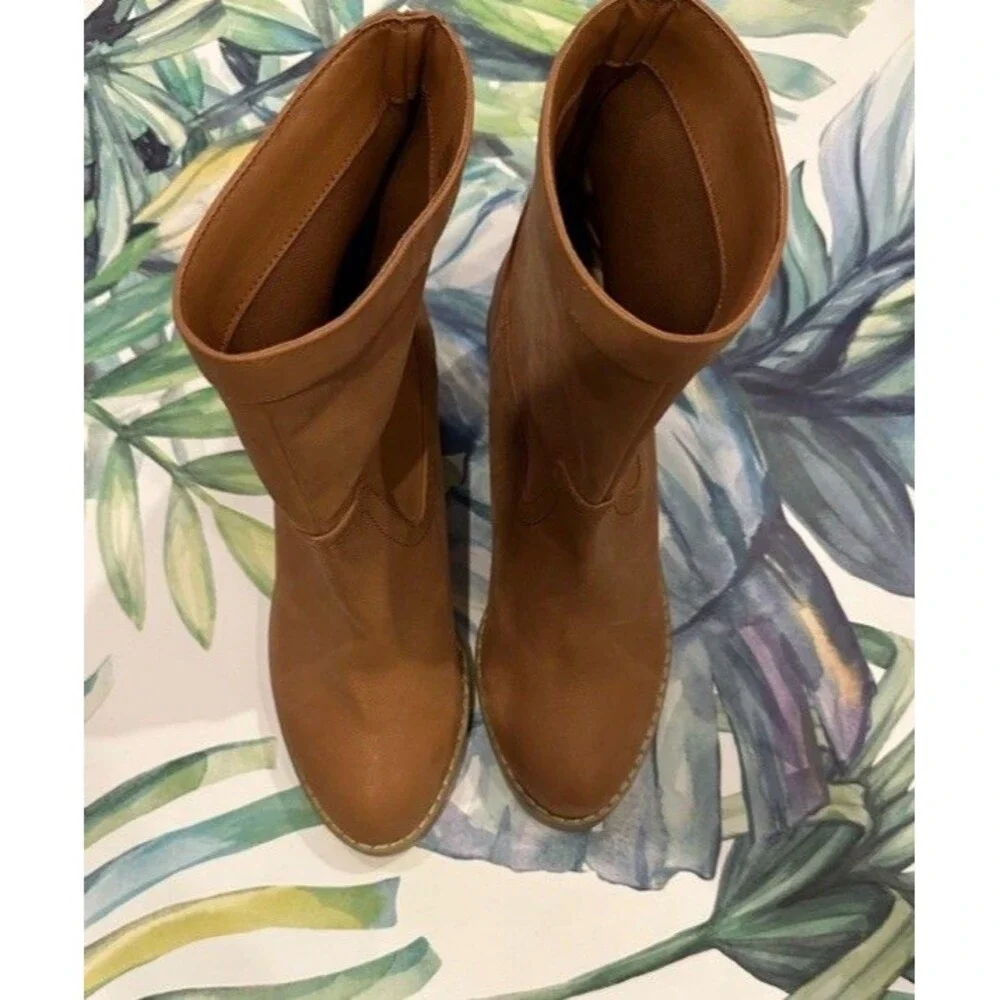 LOFT Tan Faux Leather Ankle Boots Women's 6.5 Block Heel Zip Casual Everyday
